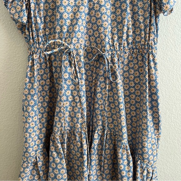 By Anthropologie Ruffle Short Sleeve Mini Dress Blue Floral Tie Waist Size Large - Picture 6 of 11